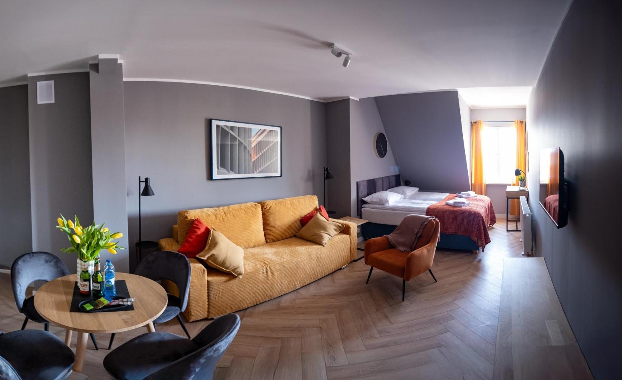 Apartamenty Drevny Kocur Poznan Exterior photo
